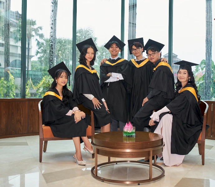 NiT College Graduates